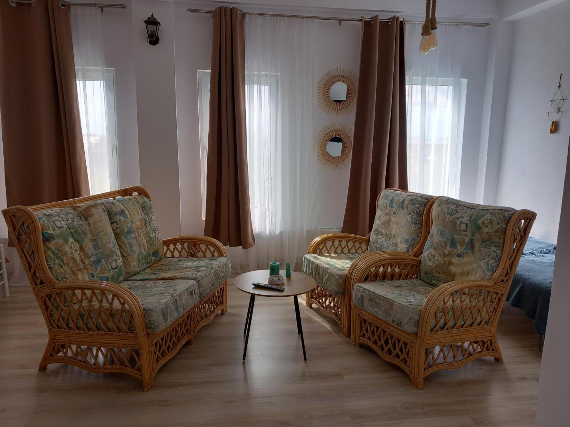 Tina Guest House Basarabi Εξωτερικό φωτογραφία